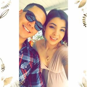 Meet your Posher, Harmony